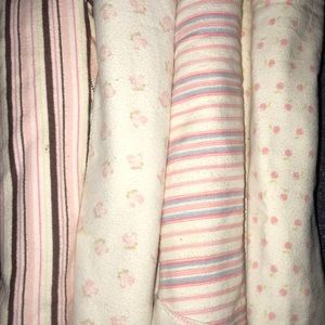 4pc of Amy Coe and Carter’s baby blankets